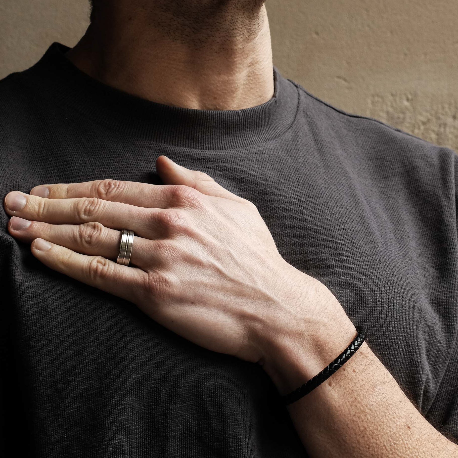 The Longtail - Titanium Ring