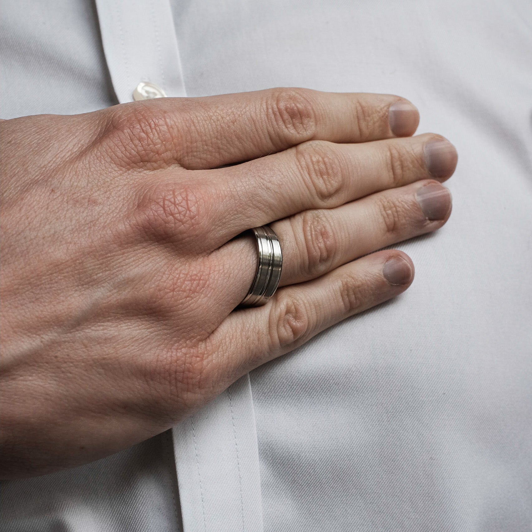 The Longtail - Titanium Ring