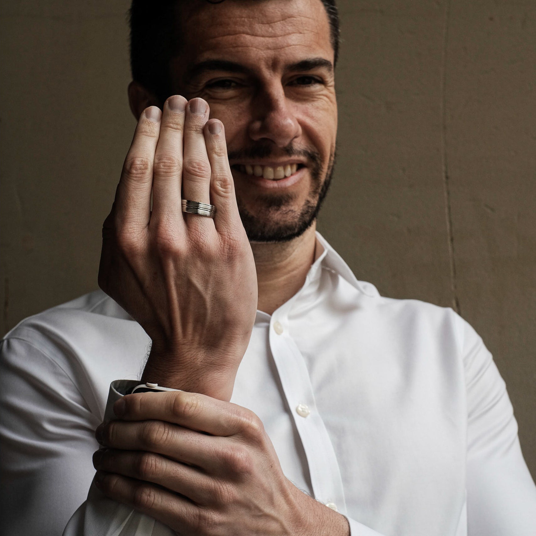 The Longtail - Titanium Ring