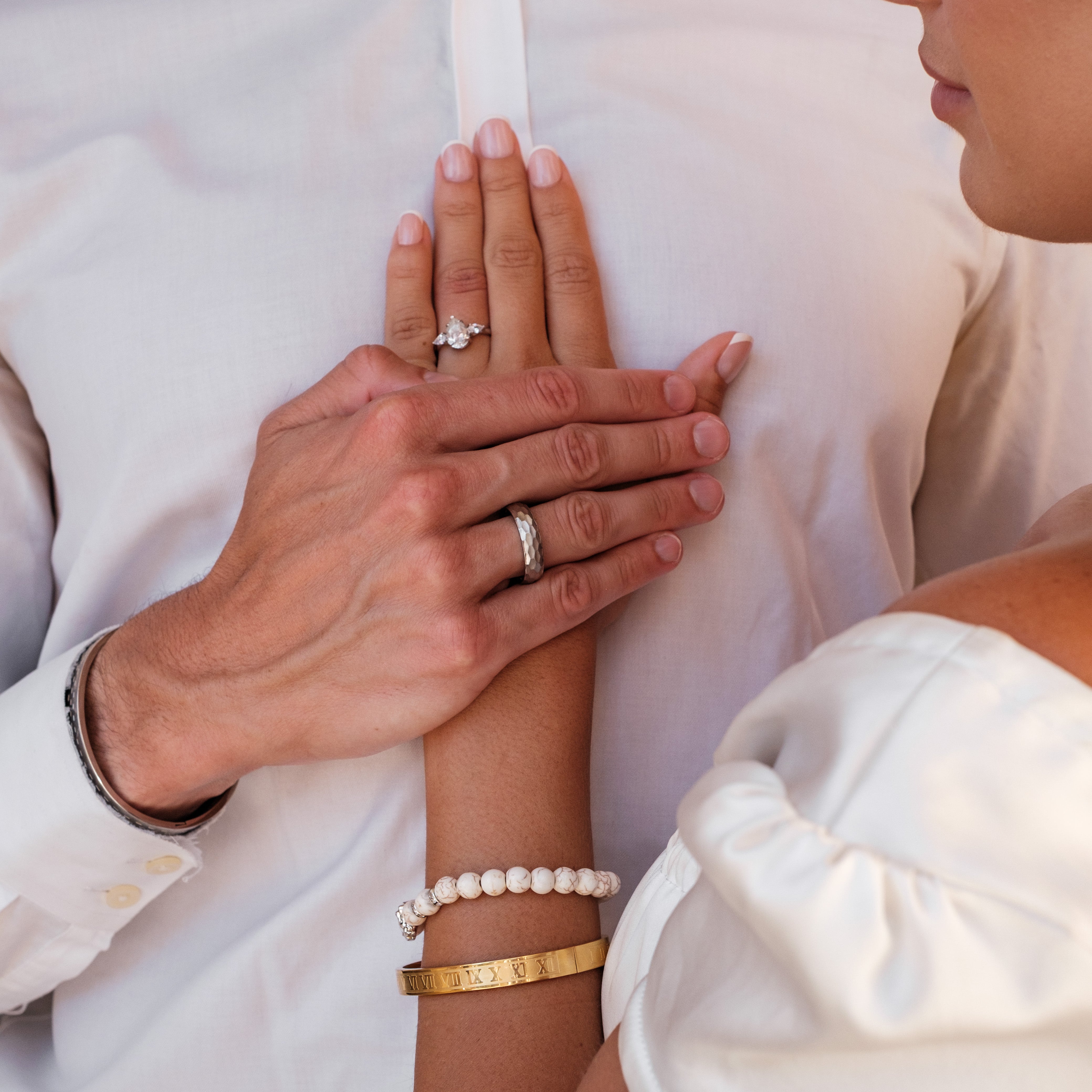 The Abigail - Women's 1.0 crt Moissanite Diamond Ring