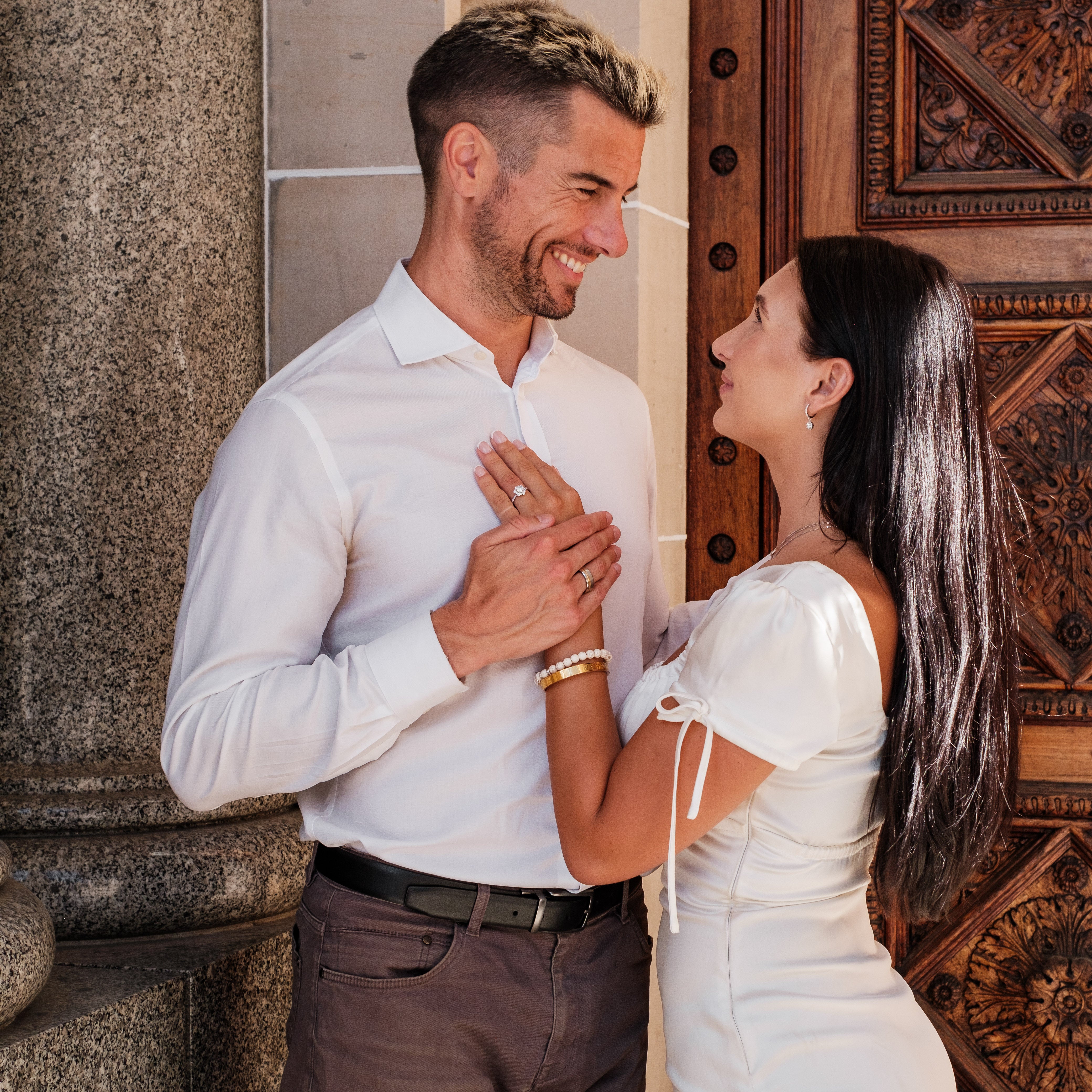 The Aubrey - Women's 1.0 crt Moissanite Diamond Ring