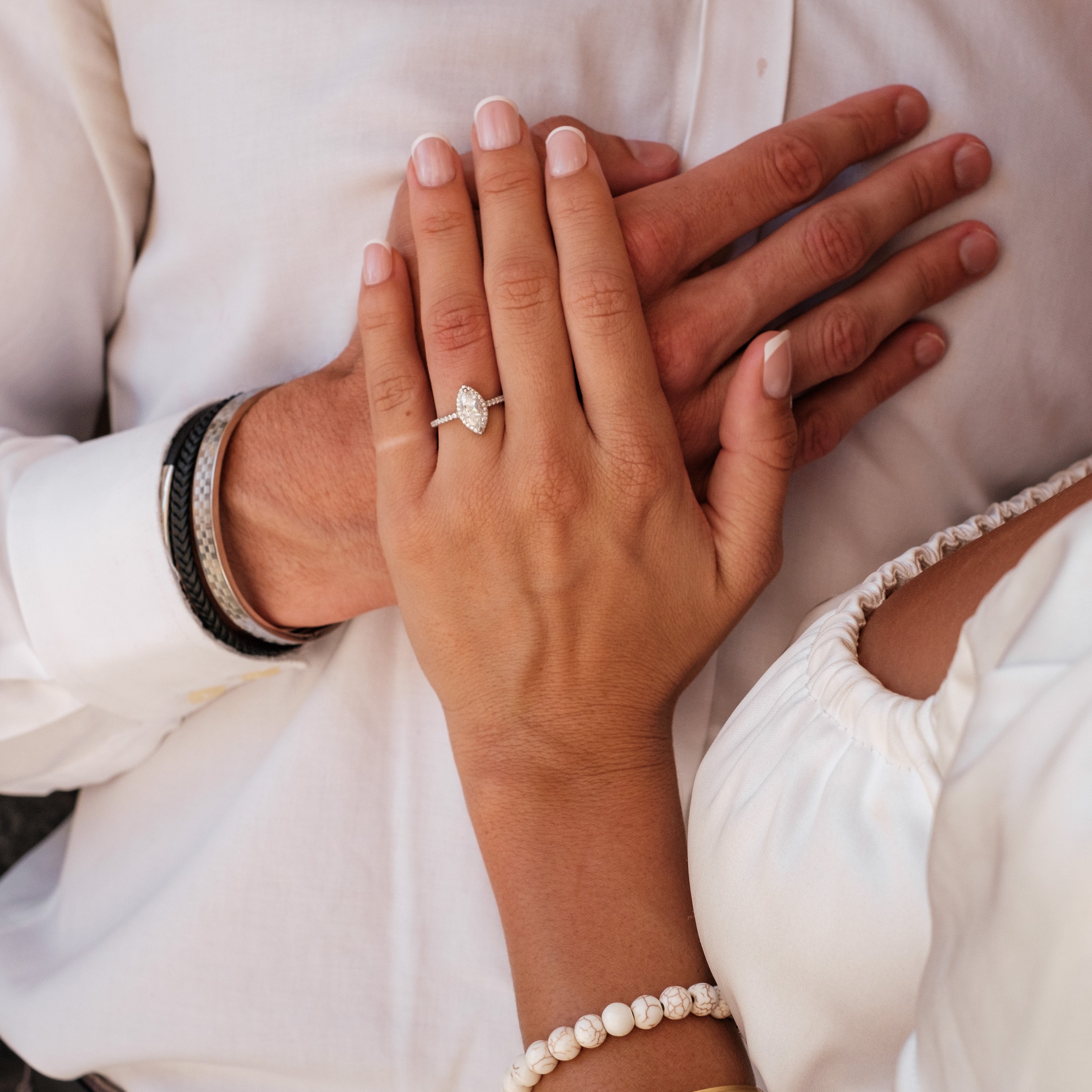 The Vivienne - Women's 1.0 crt Moissanite Diamond Ring