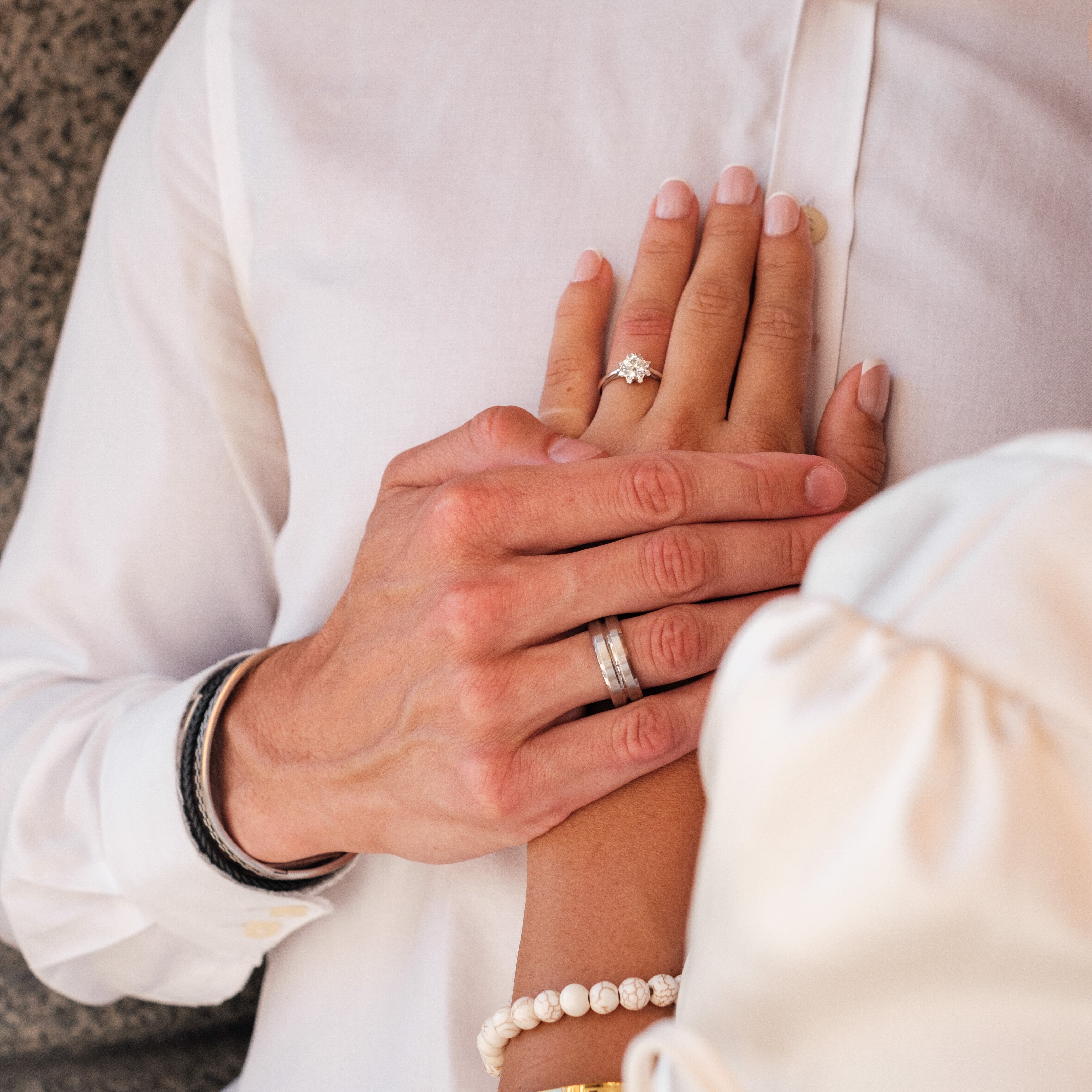 The Zanessa - Women's 1.0 crt Moissanite Diamond Ring