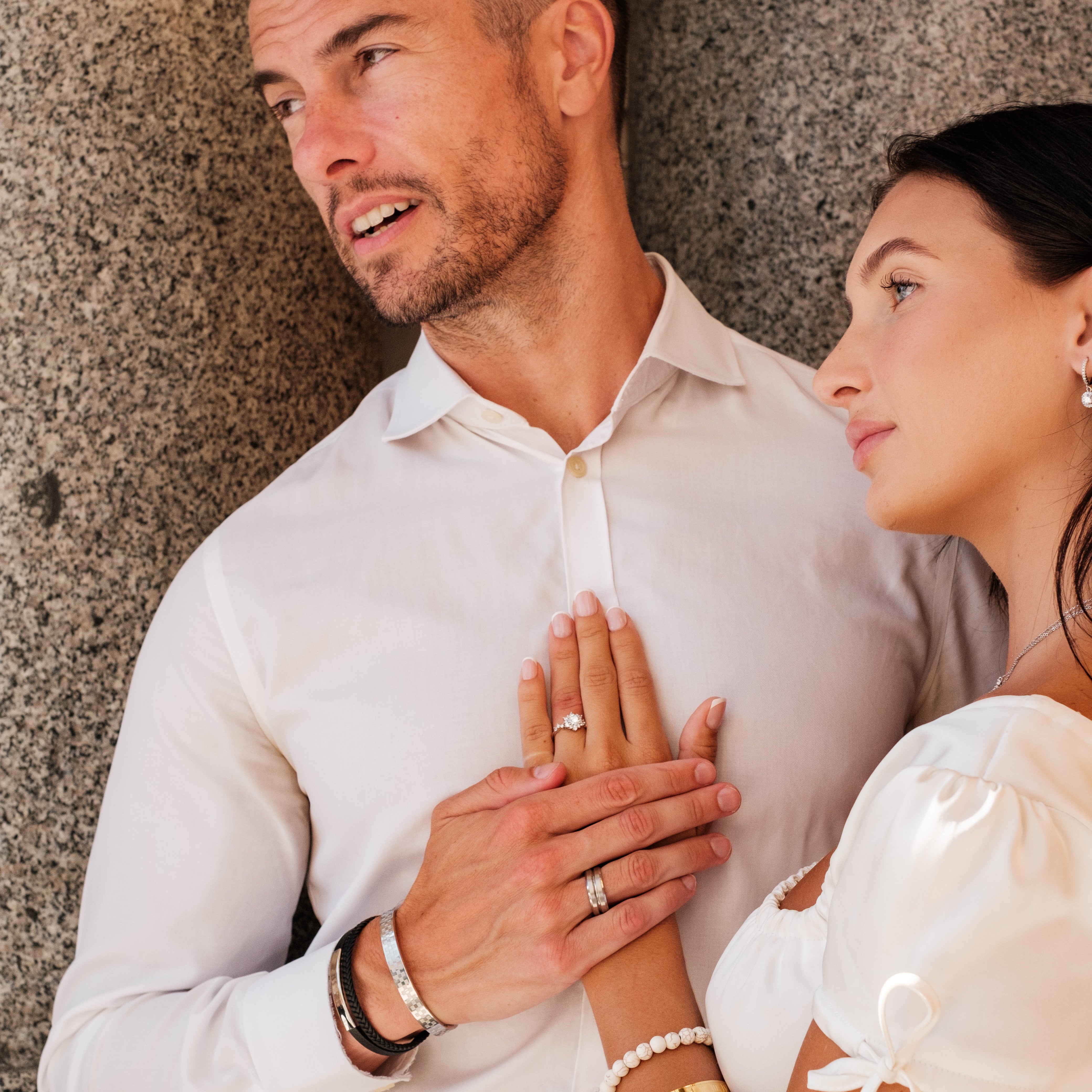 The Aubrey - Women's 1.0 crt Moissanite Diamond Ring