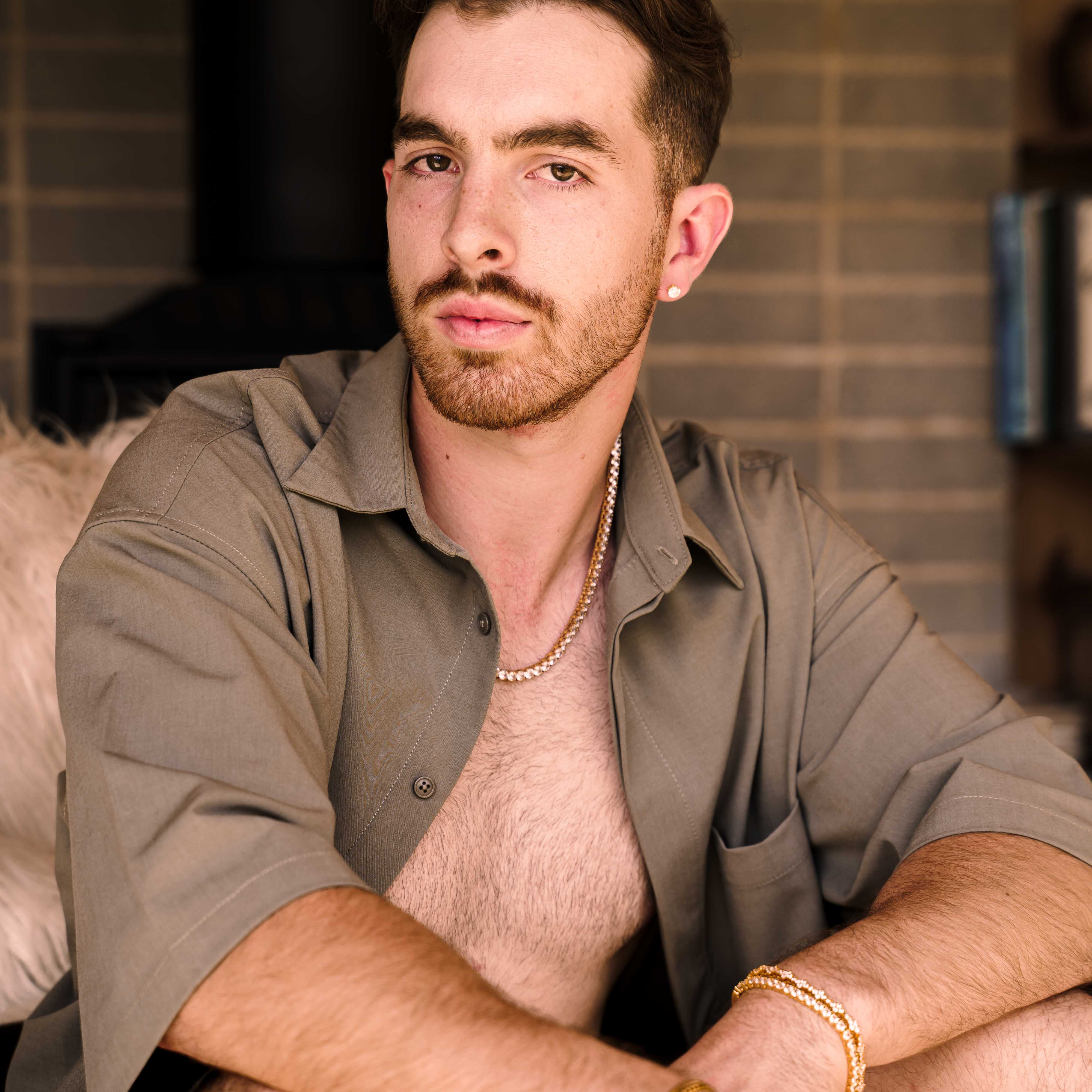 Clover Tennis Iced Chain Bracelet (Gold)