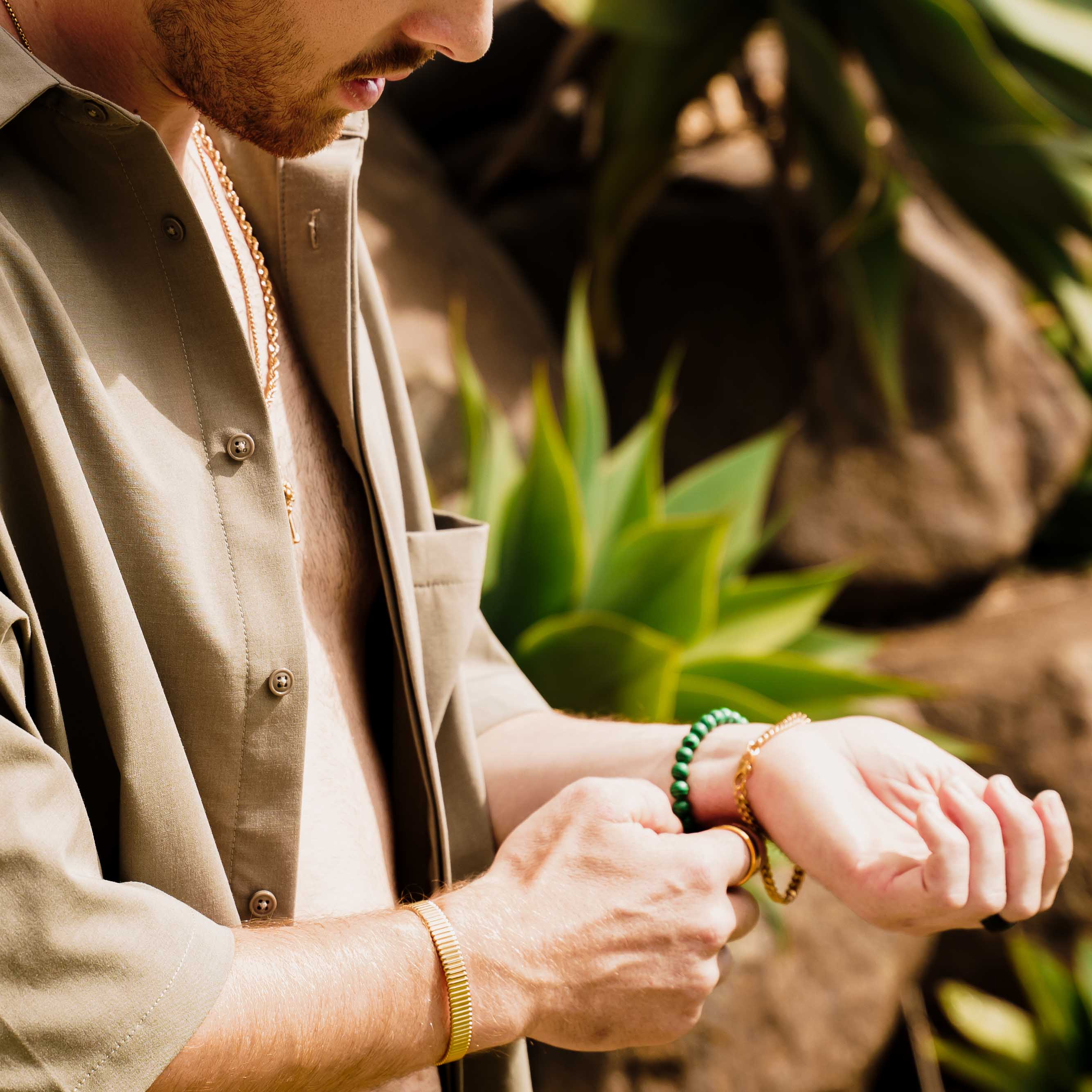 Ribbed Cuff Bangle (Silver)