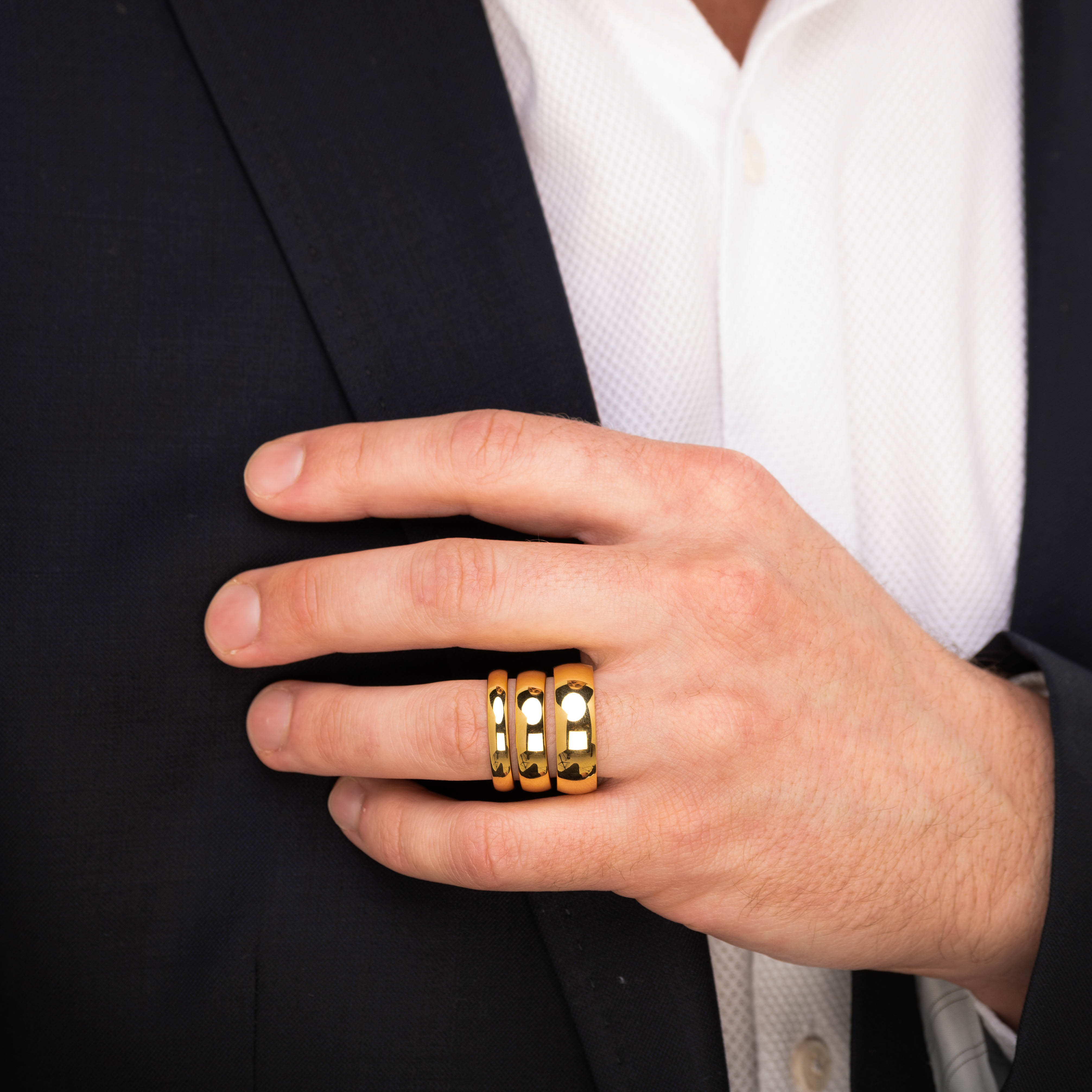 The Bond - Women's Gold 4mm Tungsten Gloss Finish Curved Ring