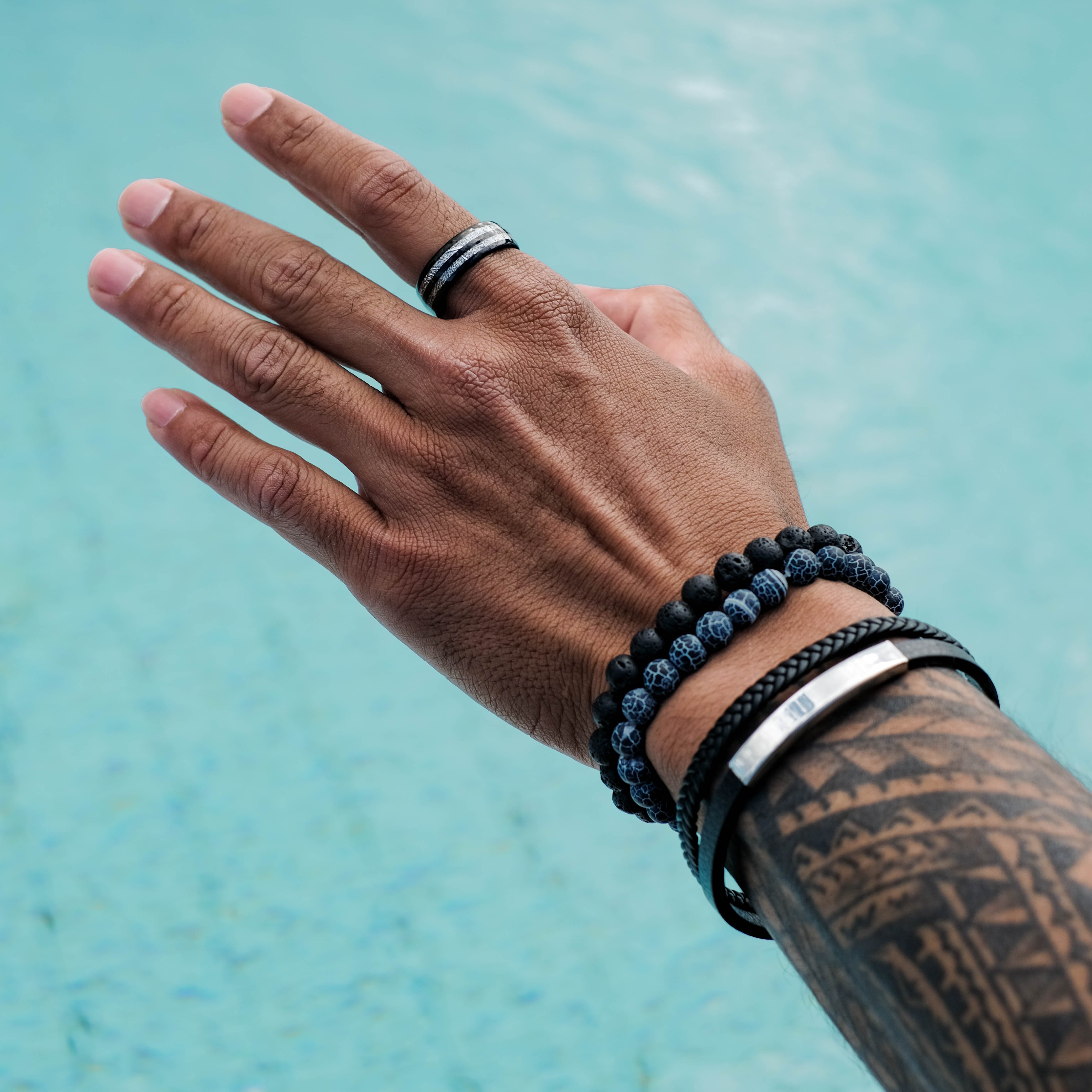 The Apollo - Black 6mm Meteorite Tungsten Ring