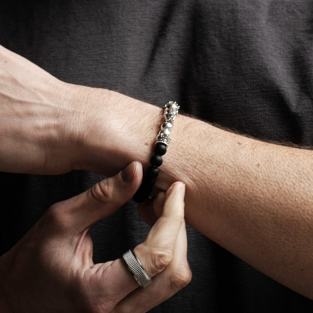 Silver King Crown Black Agate Bracelet