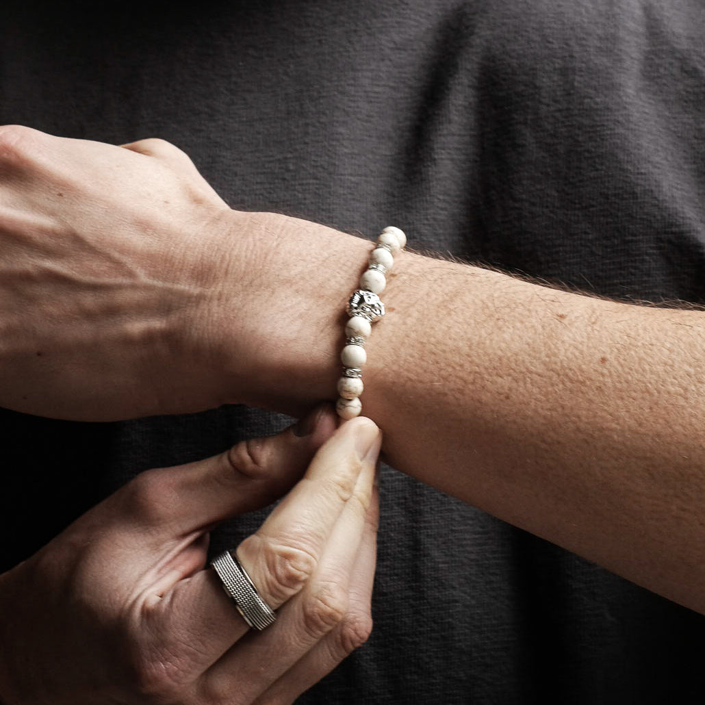 Silver Lion Marble Beaded Bracelet