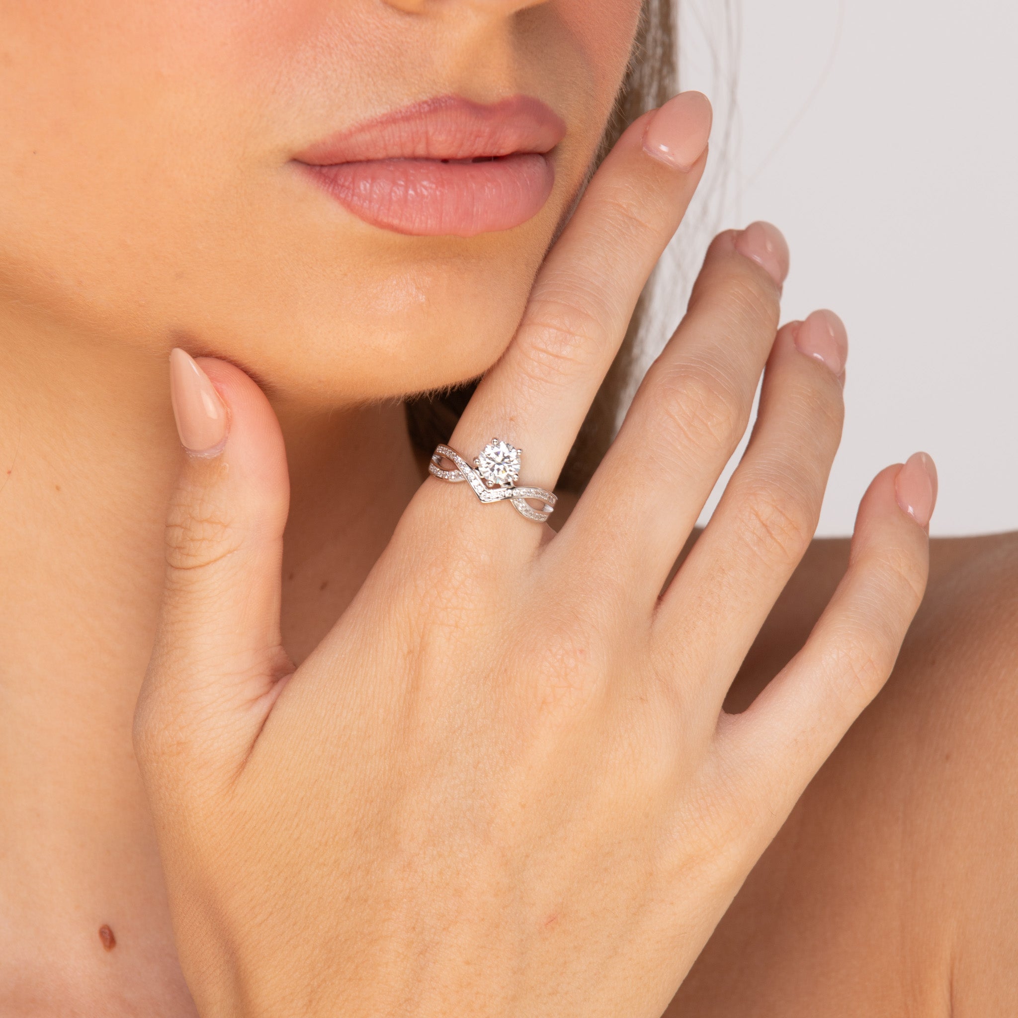 The Margot - Women's 1.0 crt Moissanite Diamond Ring