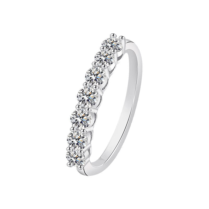 The Eternal Love - Women's 1.0 crt Moissanite Diamond Ring