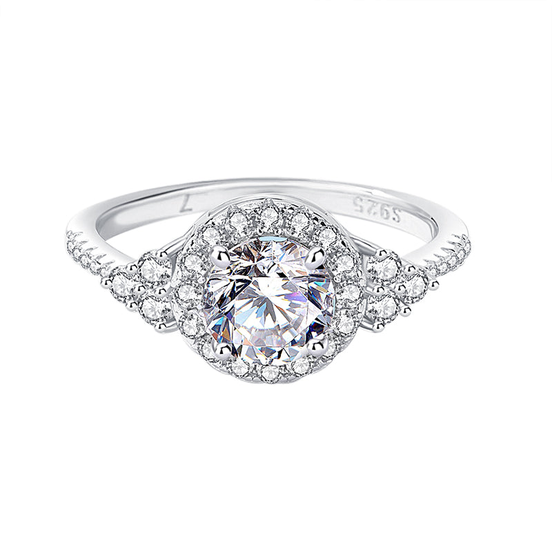 The Sienna - Women's 1.0 crt Moissanite Diamond Ring